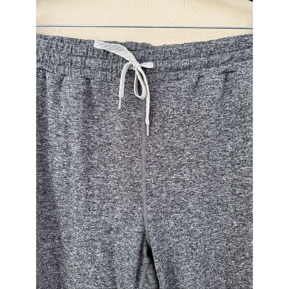 Vuori Performance Joggers - Picture 5 of 6